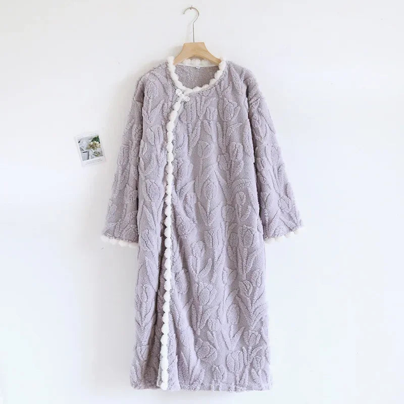 2026 New Autumn/Winter Women's Flannel Sleeping Skirt Long Sleeve Thickened Warm Long Style Loose Sleeper Robe Home Clothing