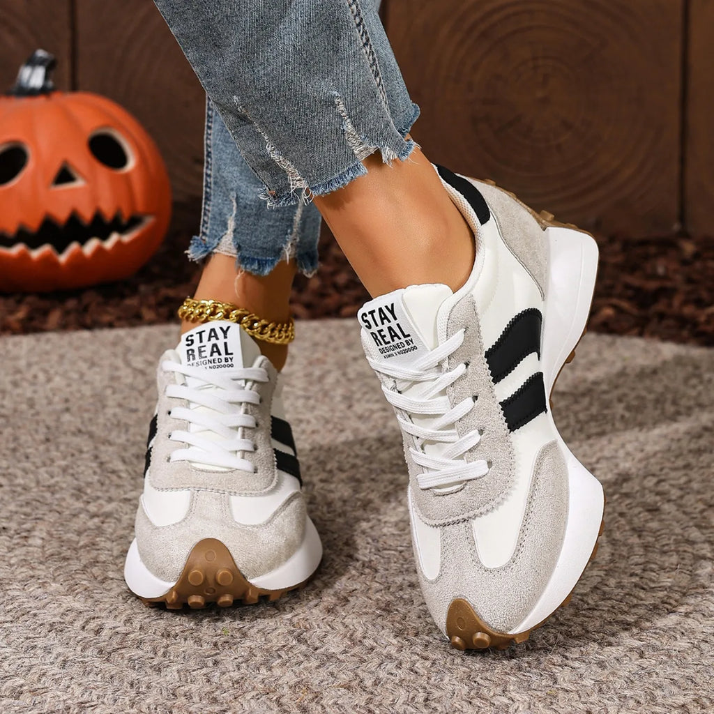 Women Sneakers Retro Spring Autumn Sneakers Women Casual Flat Bottom Round Toe Sports Shoes Fashionable Designer Shoes Women