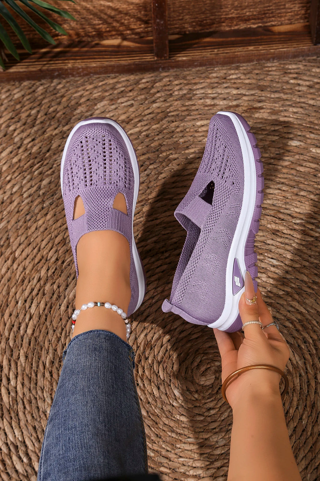 Women's shoes, casual sports shoes, solid color breathable sports soft-soled lightweight walking shoes, low-top knitted casual s