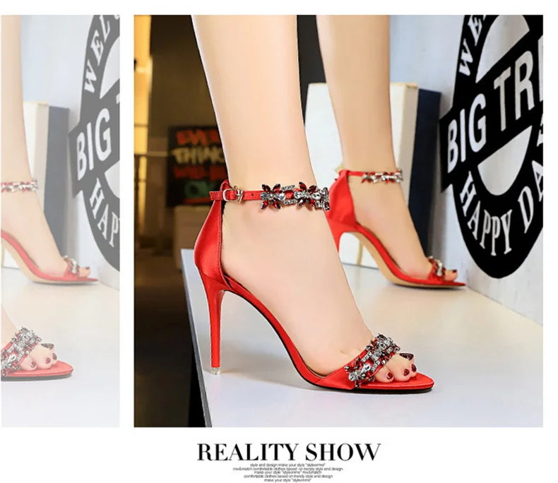 Open Toe Rhinestones Sandals Women 2024 New Designer Luxury High Heels Female Shoes Summer Heeled Satin One Word Belt 368-1