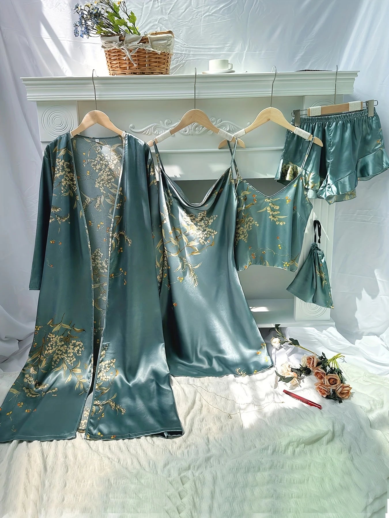 5pcs Floral Print Long Sleeve Robe Cami Dress Cami Top Ruffle Hem Shorts Simple Pajamas Sets for Women