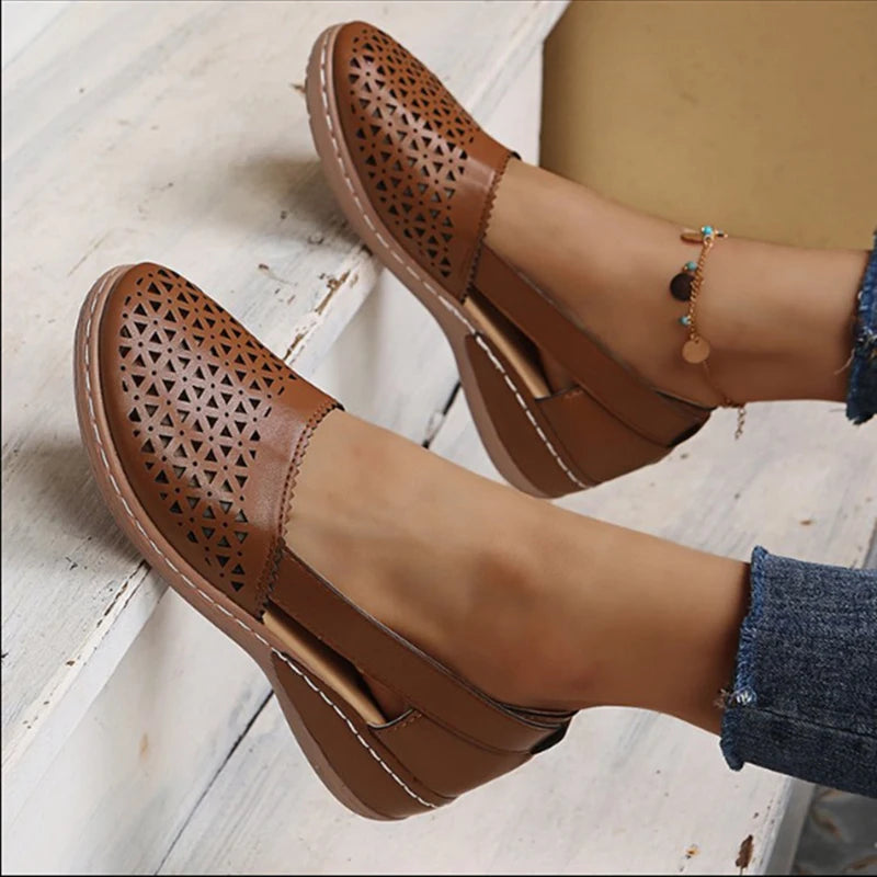 Women's Summer Flat Round Toe Sandals 2023 New Retro Button Sandals Comfy Mary Jane Comfortable Shoes for Women Plus Size 43