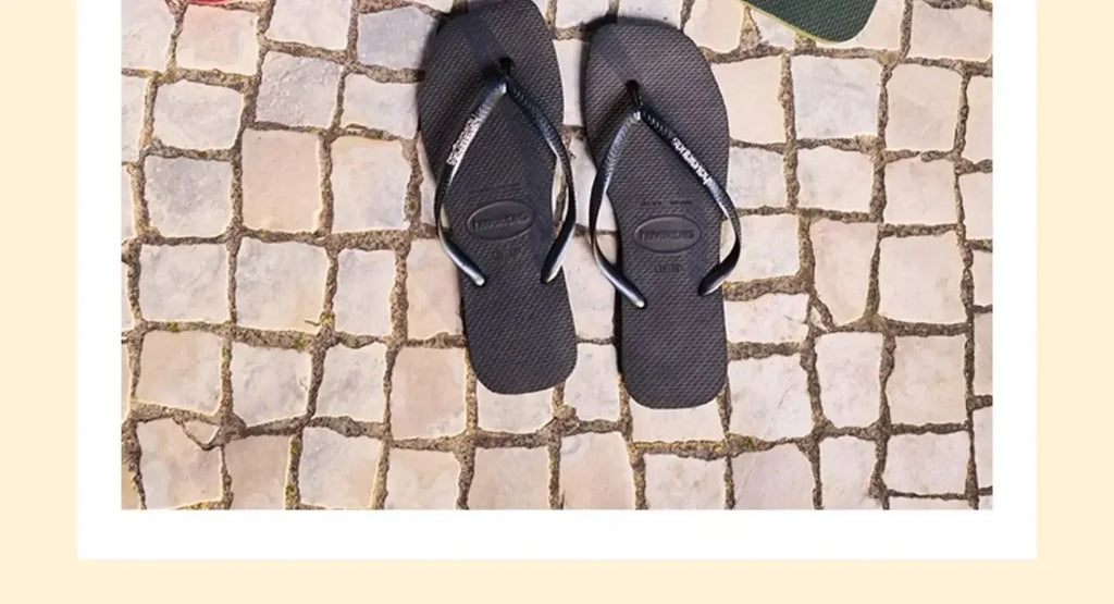 Summer 2025 New Women's Square Toe Flip Flops Outdoor Beach Sandals Luxury Women's Casual Slippers Size 35-42 Women's Shoes