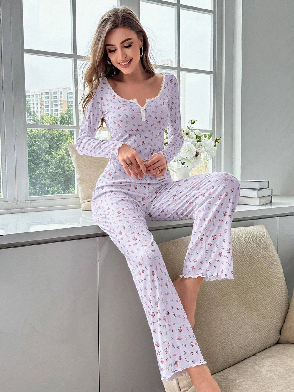 Women Sexy Floral Print Pajama Sets Soft Comfortable Long Sleeve Top and Pants Loungewear Sleepwear Two Piece Set Homewears