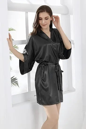 Women Silk Satin Short Night Robe Solid Kimono Robe Fashion Bath Robe Sexy Bathrobe Peignoir Femme Wedding Bride Bridesmaid Robe