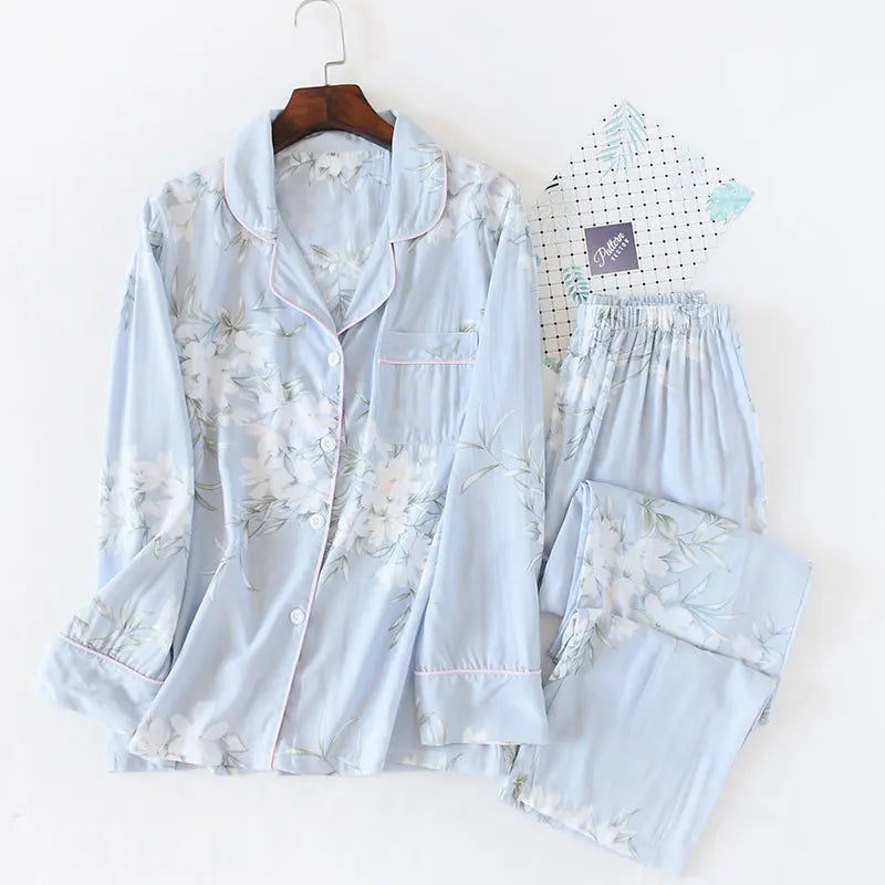 Spring and autumn ladies cute cartoon floral viscose fiber pajamas two-piece long-sleeved home service cotton summer thin shorts