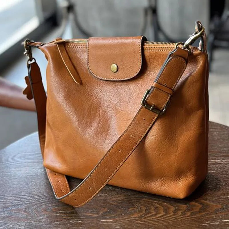 2026 Vintage vegetable tanned cowhide women's bag Leather single shoulder crossbody casual large capacity holiday bag
