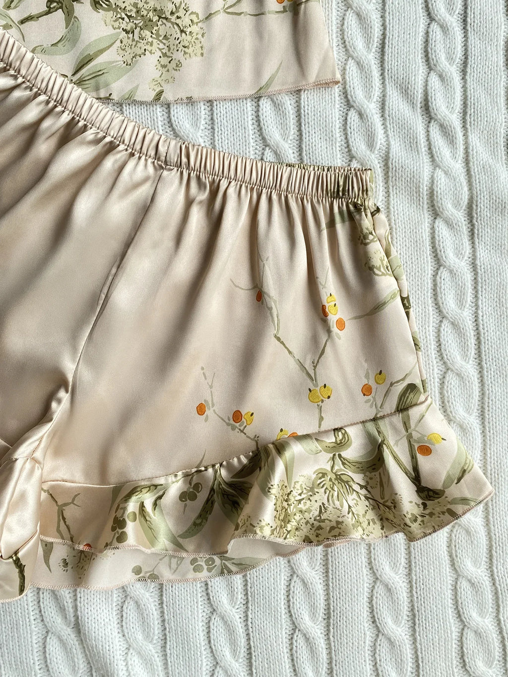 Summer Fashion Pajamas Women Sleepwear 3 Pcs Silk Floral Print Suspenders Tops and Shorts with Hanging Bag Home Wear