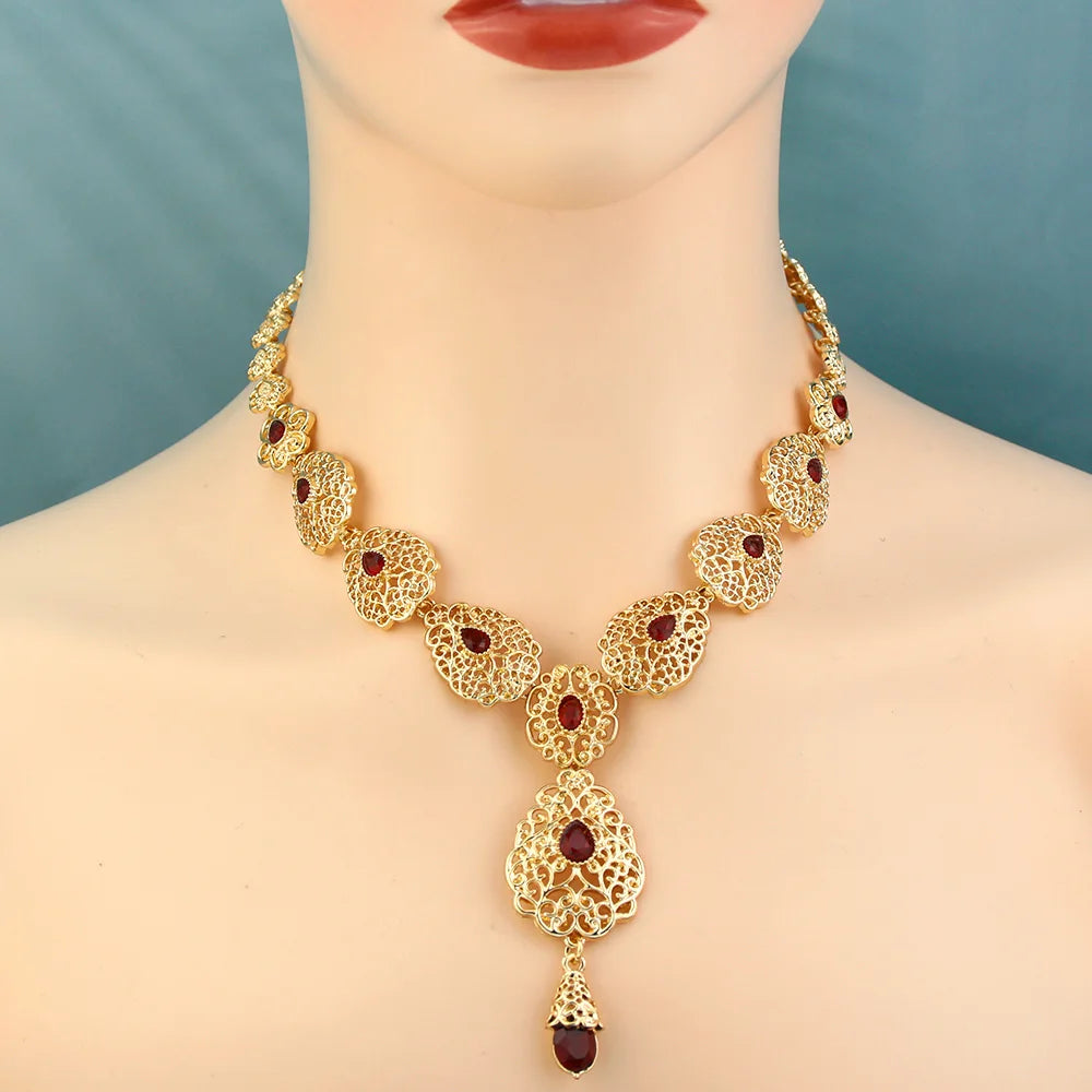 Sunspicems Charm Morocco Choker Necklace For Women Gold Color Droplet Crystal Necklace Hollow Arabesque Bride Wedding Jewelry