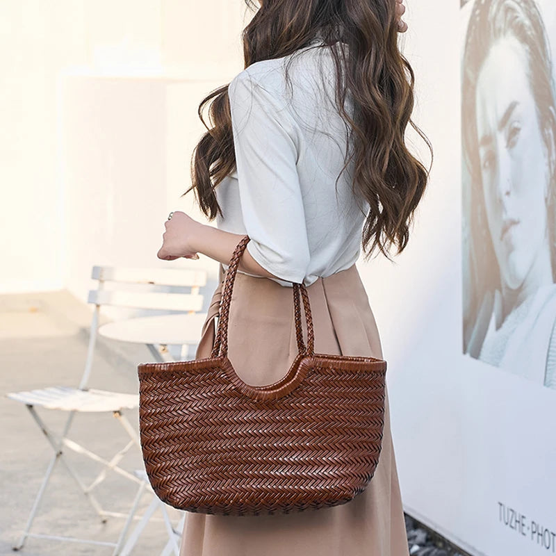 French Hand-woven Women's Tote Bag Large Vegetable Basket Bag With Casual Shopping Woven Inside Bag Shoulder Underarm Tote Bag