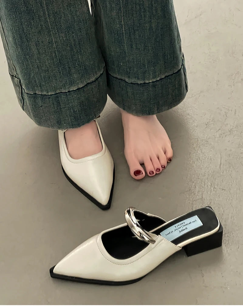 Summer Women Cover Toe Mules Slippers Fashion Metal Decoration Thick Heel Slide Shoes Comfort Street Style Footwear