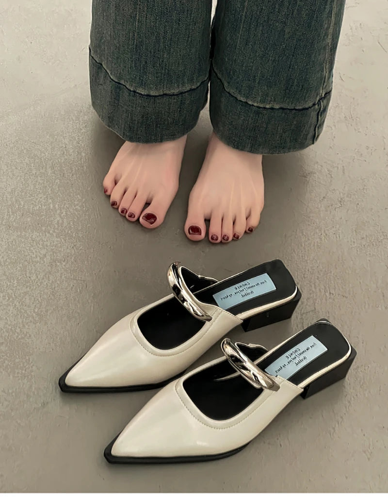 Summer Women Cover Toe Mules Slippers Fashion Metal Decoration Thick Heel Slide Shoes Comfort Street Style Footwear