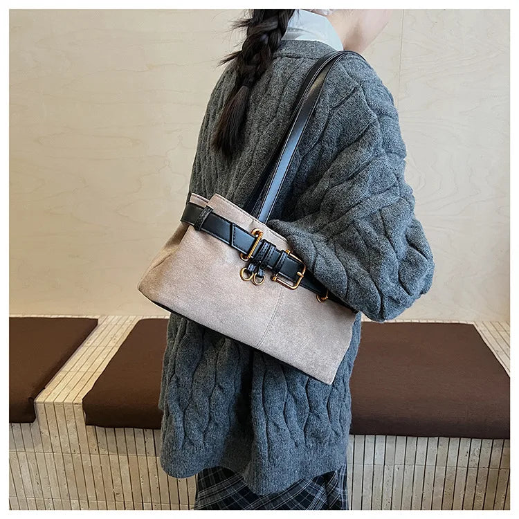 2025 New Luxury PU Leather Shoulder Bag's for Women's - Vegan Leather Crossbody Purse, Fashion Tote with Gold Hardware