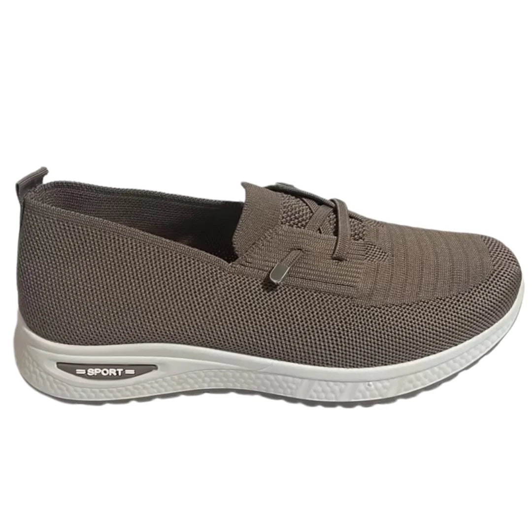 2026 Spring/Summer New Style Mesh Shoes, casual and fashionable, with soft sole and lightweight design, suitable for women.