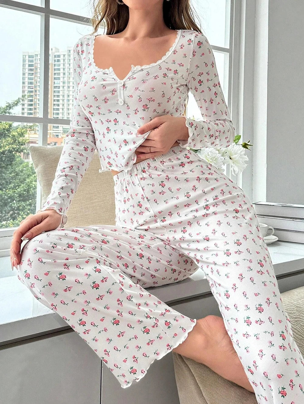 Women Sexy Floral Print Pajama Sets Soft Comfortable Long Sleeve Top and Pants Loungewear Sleepwear Two Piece Set Homewears