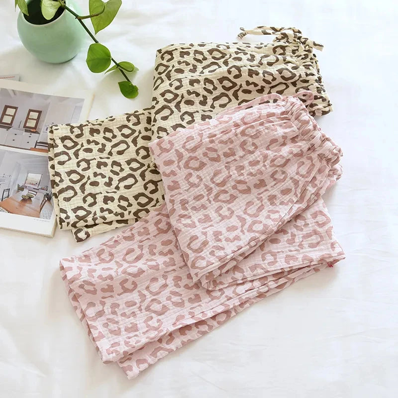 Women's Pure Cotton Pajama Pants Home Pants Double-layer Gauze Elastic Band Loose Casual Pants Cute Strawberry Home Pants 2024