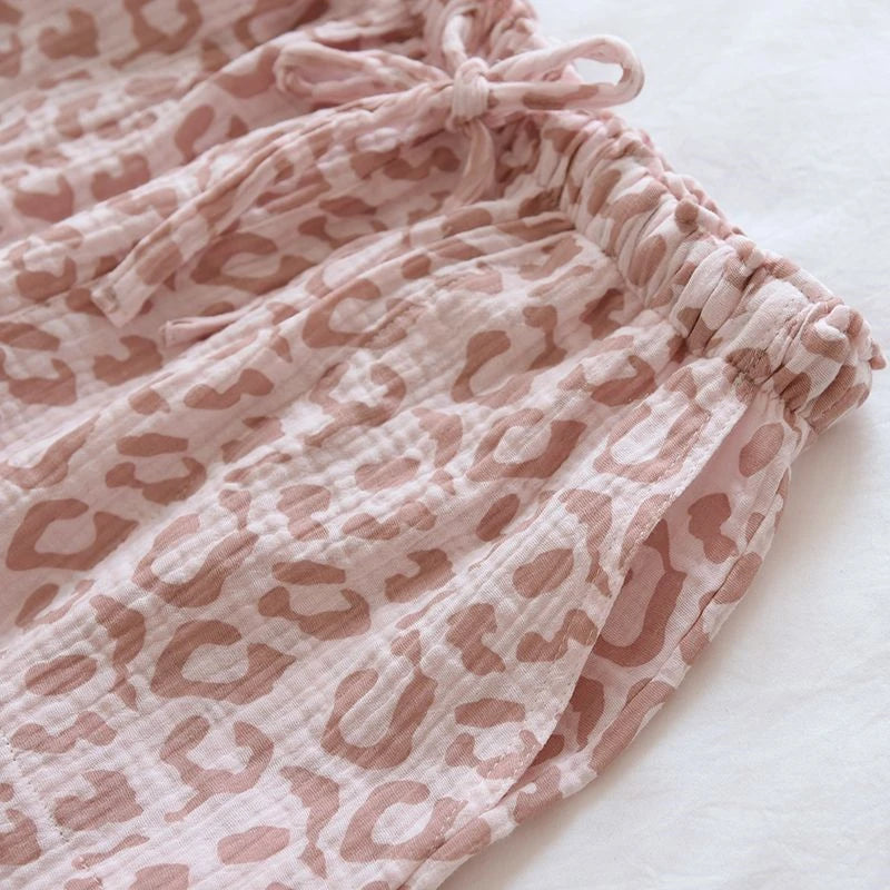 Women's Pure Cotton Pajama Pants Home Pants Double-layer Gauze Elastic Band Loose Casual Pants Cute Strawberry Home Pants 2024