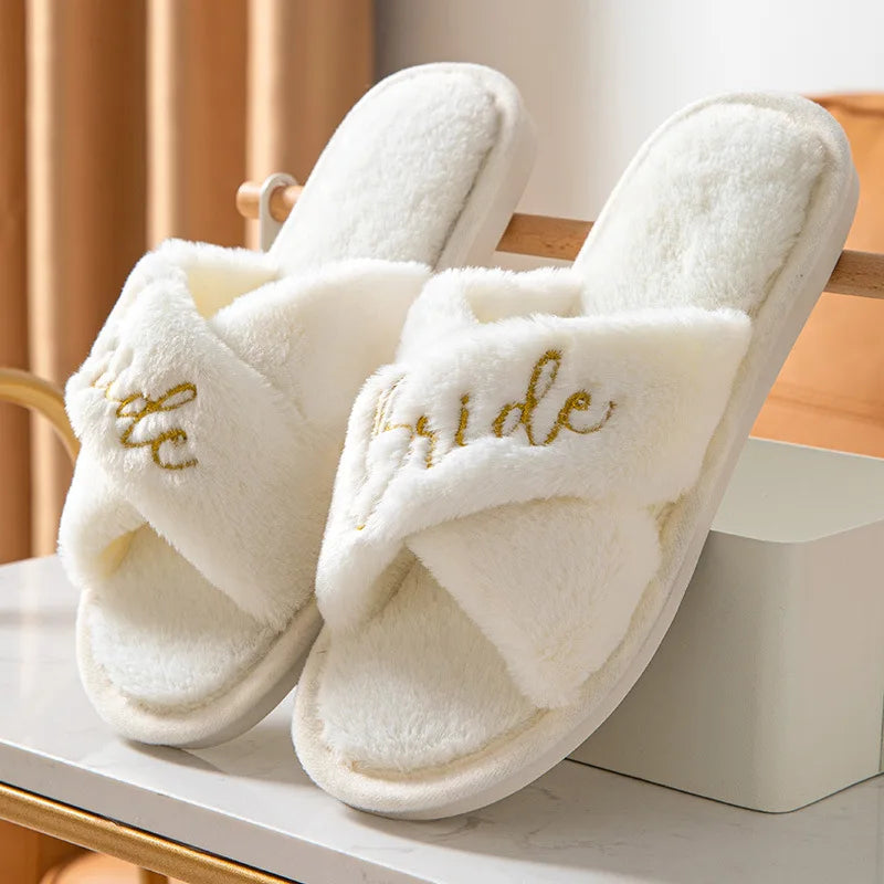 Fashion White Plush Home Slippers for Women Letter Print Cross Strap Fluffy Bridal Slippers Woman Comfort Non Slip Indoor Slides