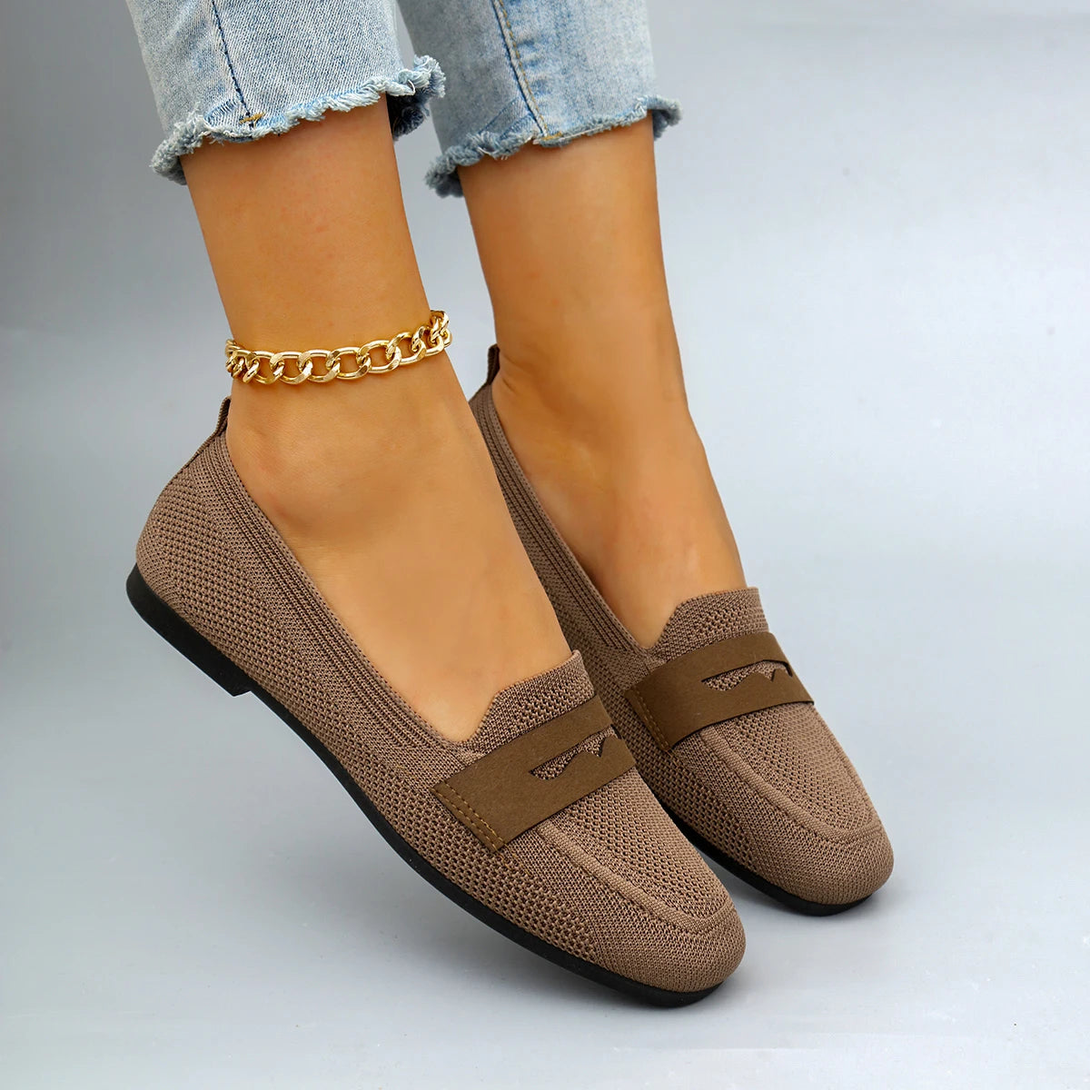 Spring Women's Comfortable, Breathable, Lightweight and Wear-Resistant Casual Shoes with Soft Soles for Lazy People to Step on