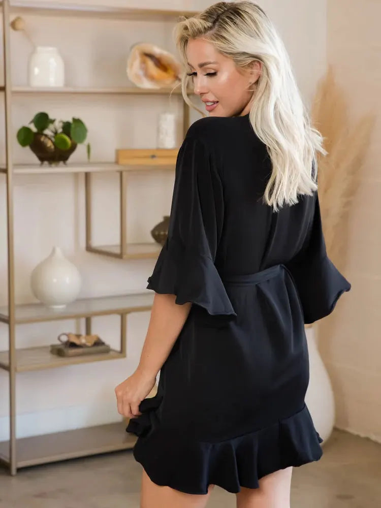 Personalized Bride Bridesmaid Robes Chiffon Ruffle Trim Kimono Birth Flower Ruffle Robe Set Bridal Shower Proposal Dressing Gown